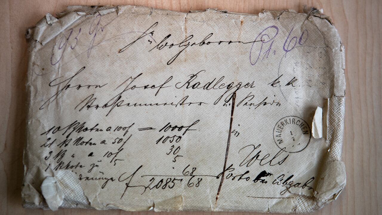 En la imagen una de las cartas escrita por Alois Hitler al funcionario de mantenimiento de carreteras Josef Radlegger.