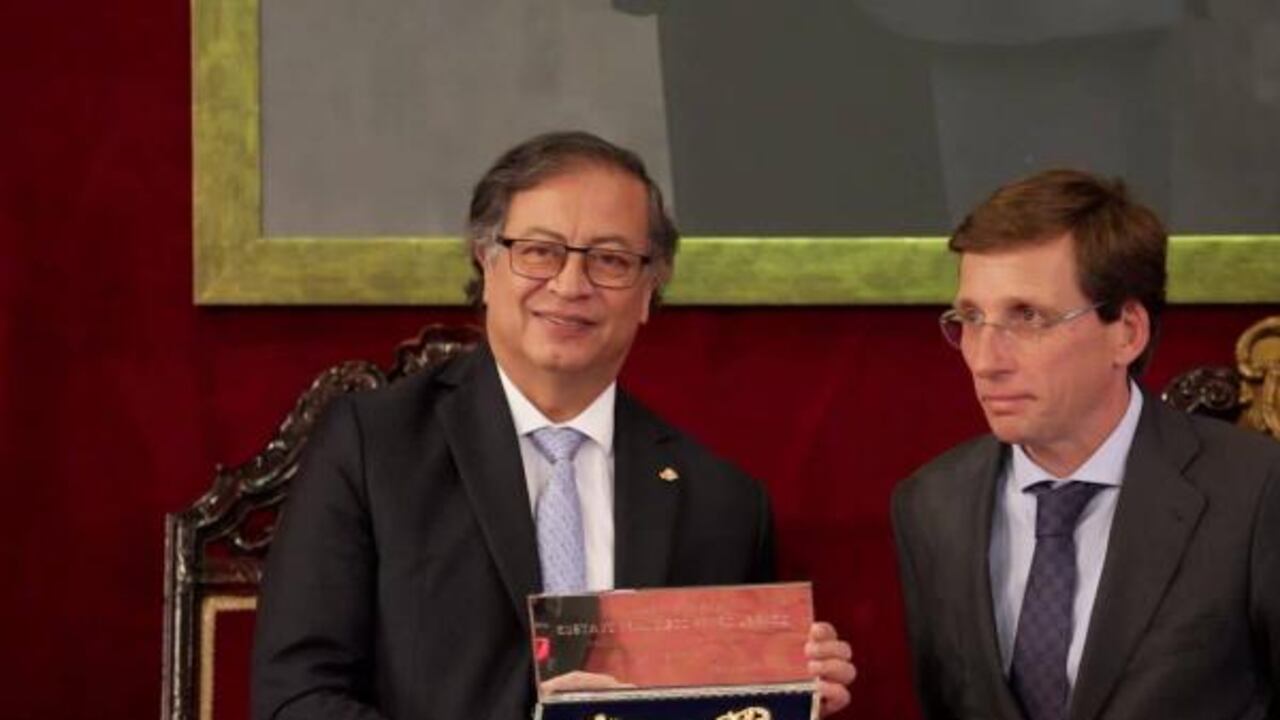 Petro con la Llave de Oro de Madrid