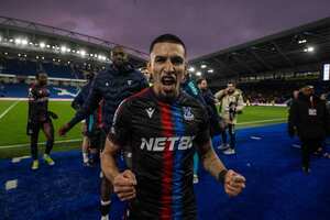 Daniel Muñoz arranca el mercado con interés de grandes equipos