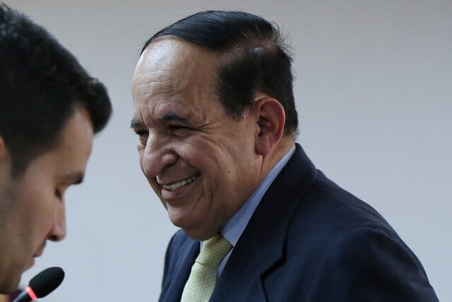 El exsenador liberal reveló ante la JEP las alianzas entre dirigentes políticos y empresarios que tuvieron vínculos con las AUC.