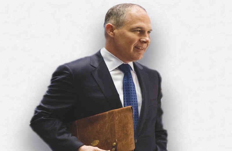 Director de la Agencia de Protección Ambiental (epa): Scott Pruitt