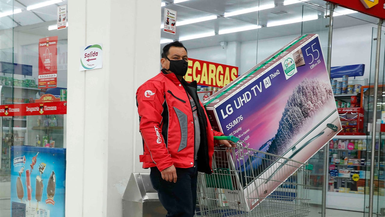 Electrodomésticos no podrán ser comprados de manera presencial en días sin IVA