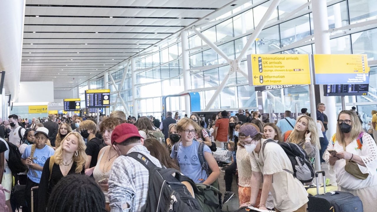 En meses pasados, los trabajadores del Aeropuerto de Heathrow en Londres ya habían realizado una protesta que causó retraso en varios vuelos en Europa.