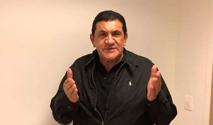 Cantante Poncho Zuleta fue hospitalizado tras sufrir un accidente