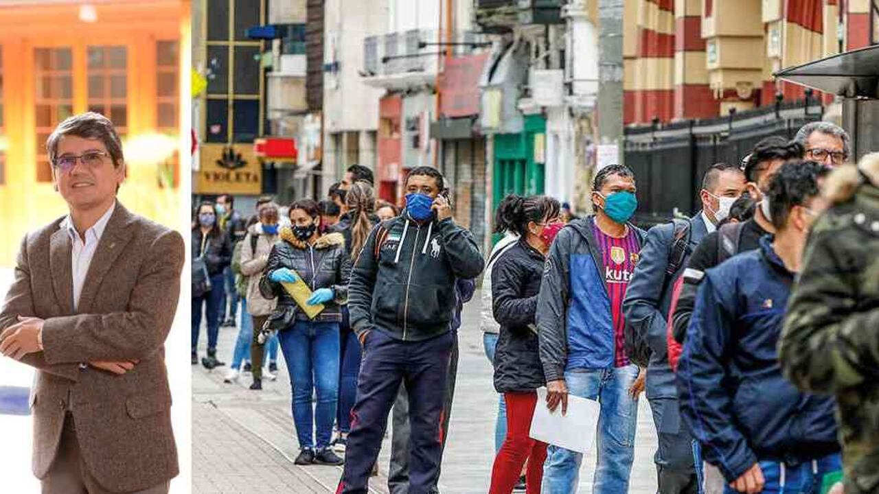 El rector de la Fundación Universitaria Salesiana, Padre Leonardo Gómez