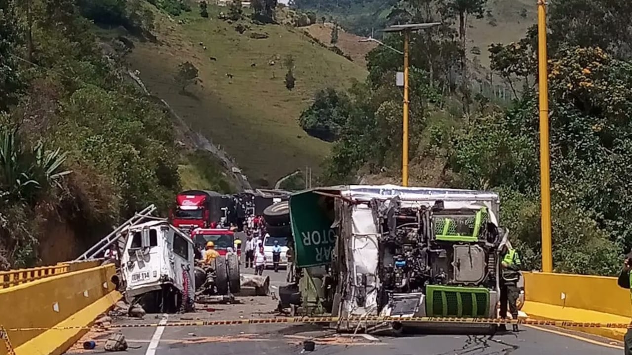 Uno de los incidentes se registró en el sentido Calarcá - Cajamarca.