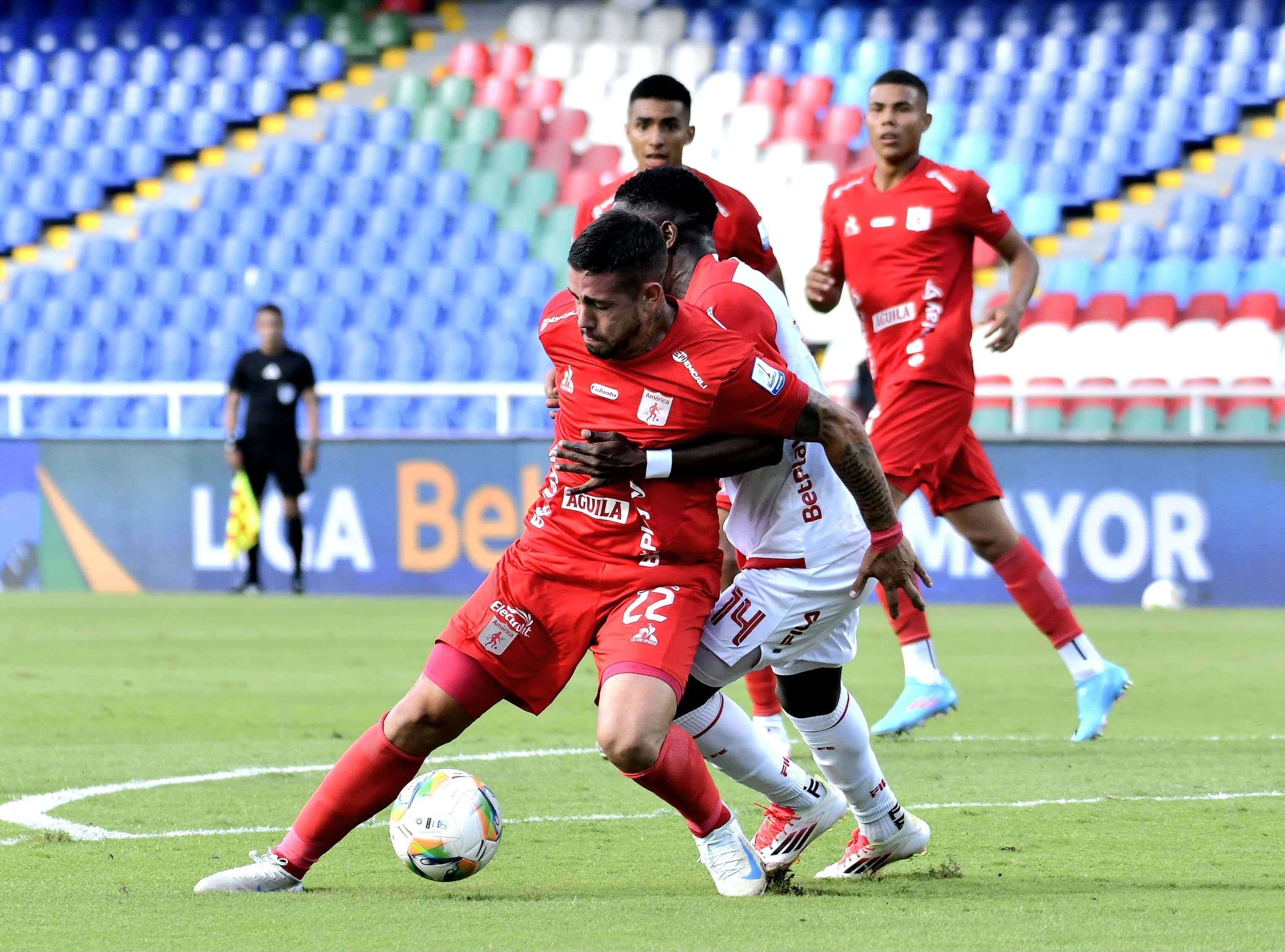 Final primer tiempo América vs Santa Fe.