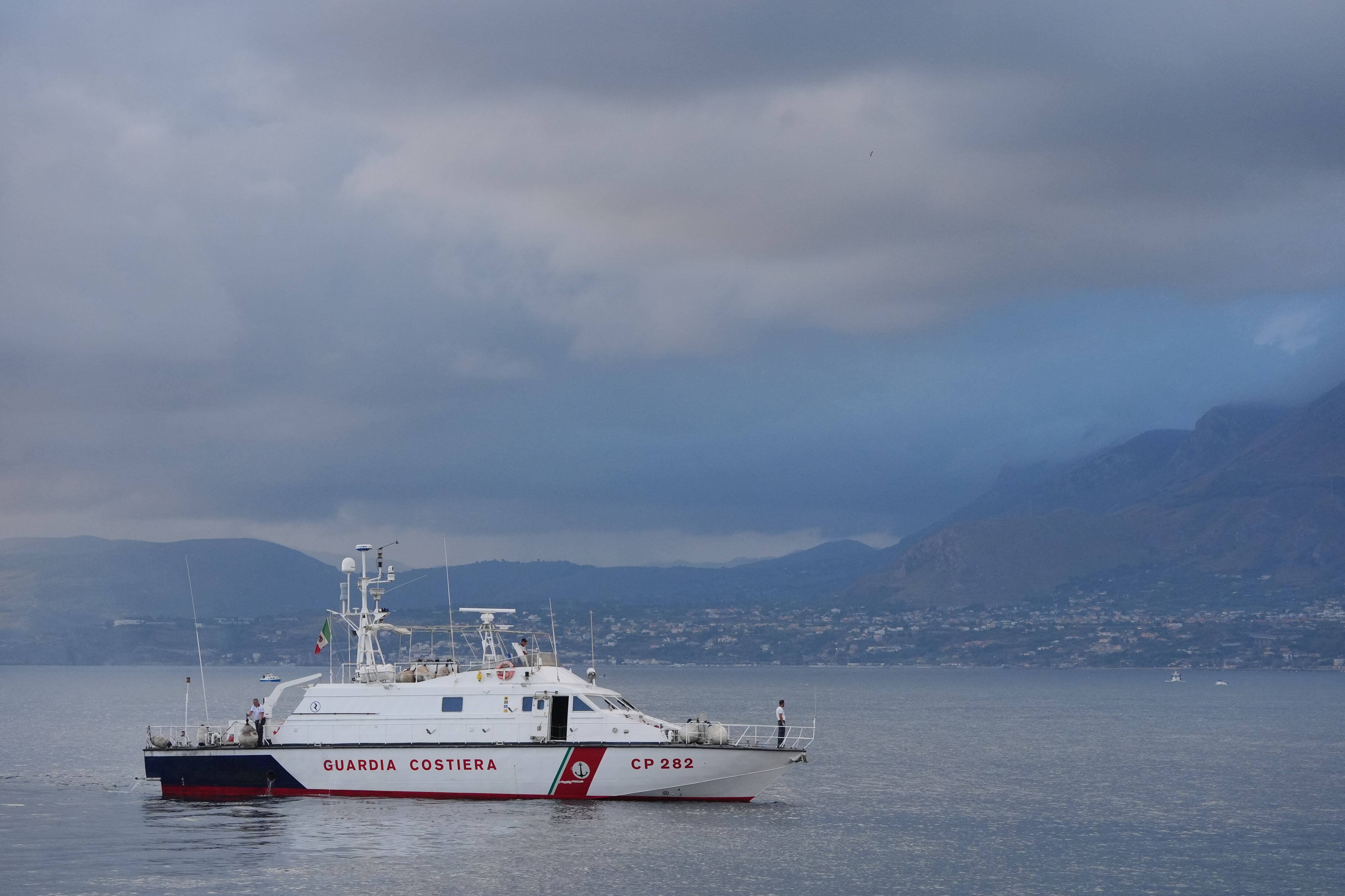 Naufragio de yate en Italia