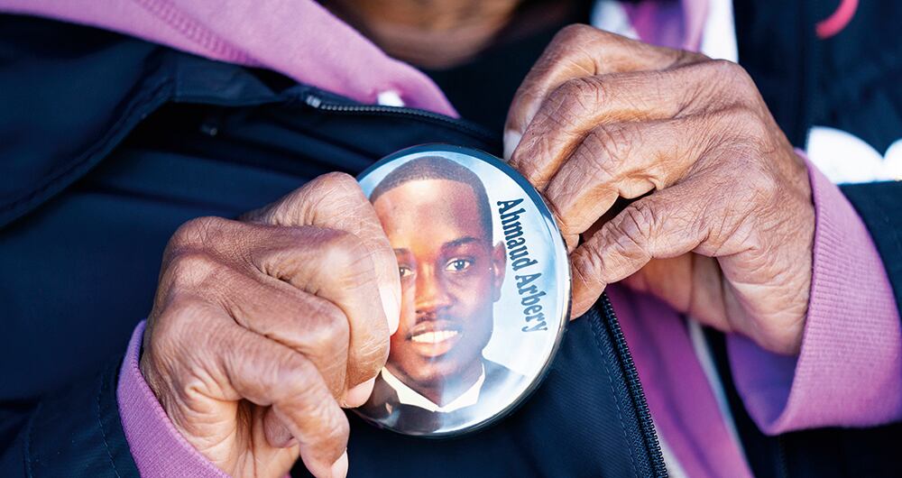 Arbery fue asesinado por tres hombres armados mientras trotaba a los alrededores de su barrio. 