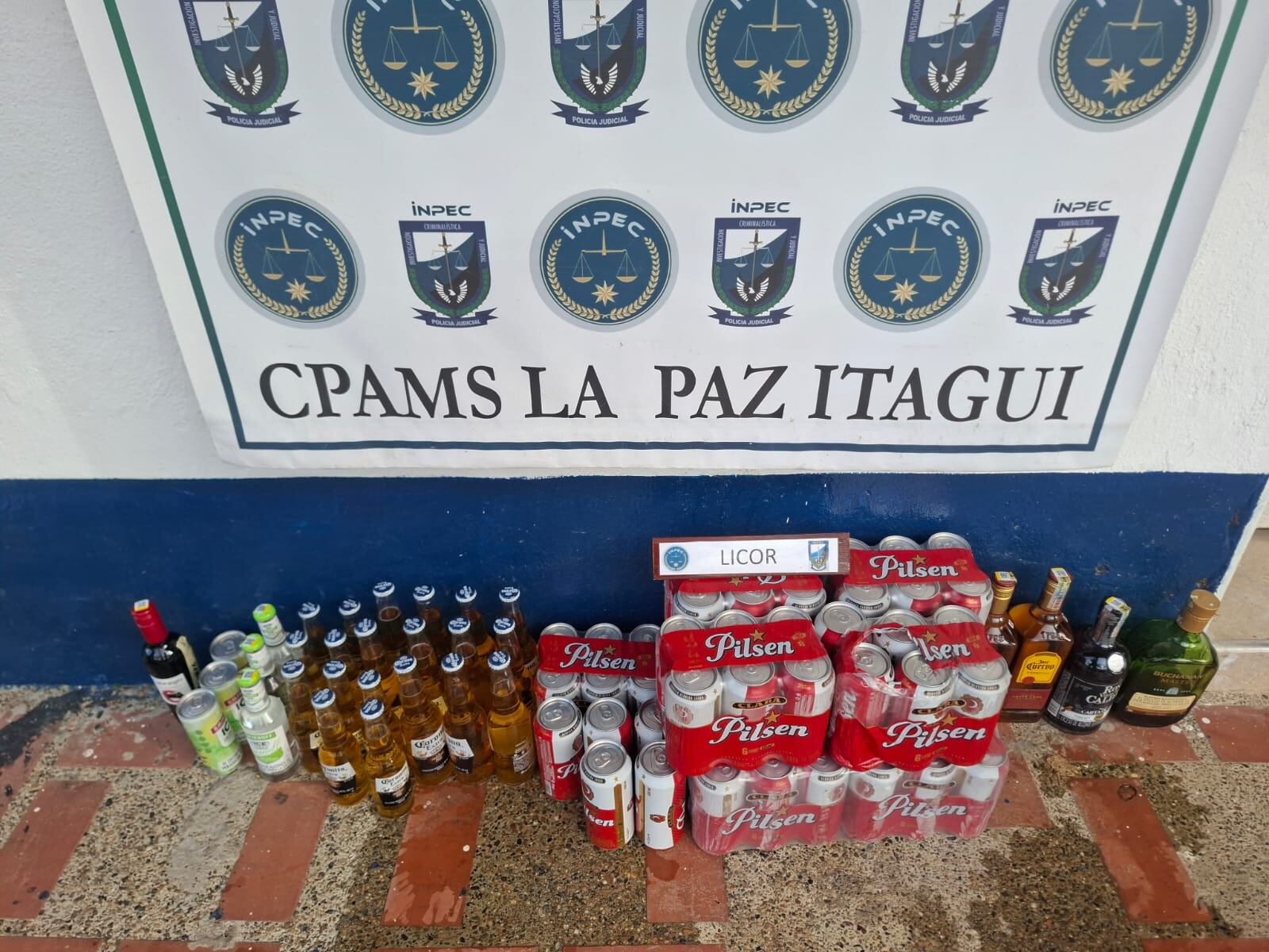 Operativo del Inpec en la cárcel de Itagüí  dejó la incautación de licor, cerveza, marihuana, cocaína.