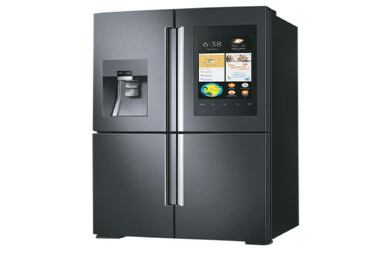 La nevera Family Hub de Samsung lleva la conectividad de los electrodomésticos a niveles sorprendentes, con su pantalla táctil de 21,5 pulgadas.