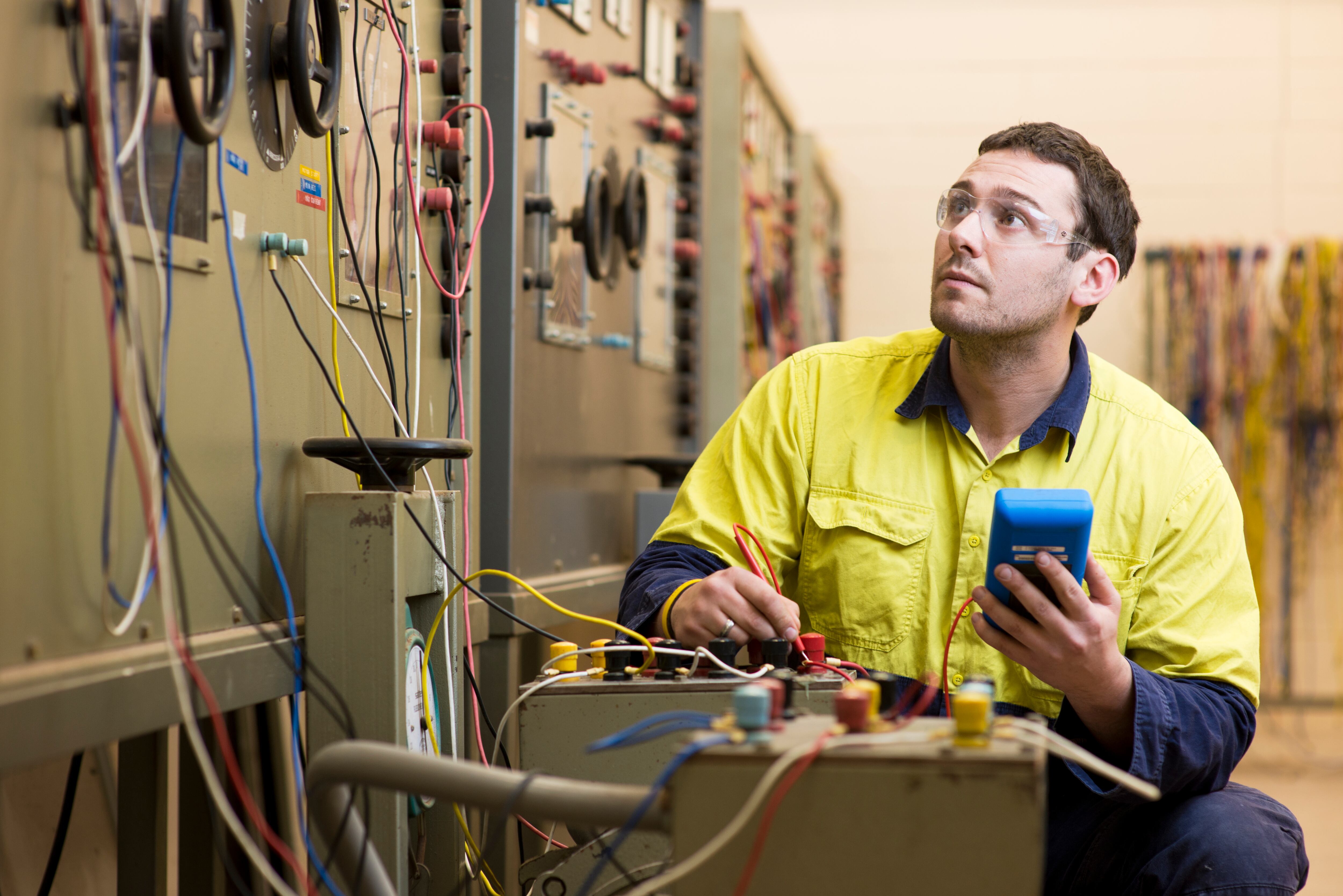 Cables de energía / Energía eléctrica / Alta tensión / Energía