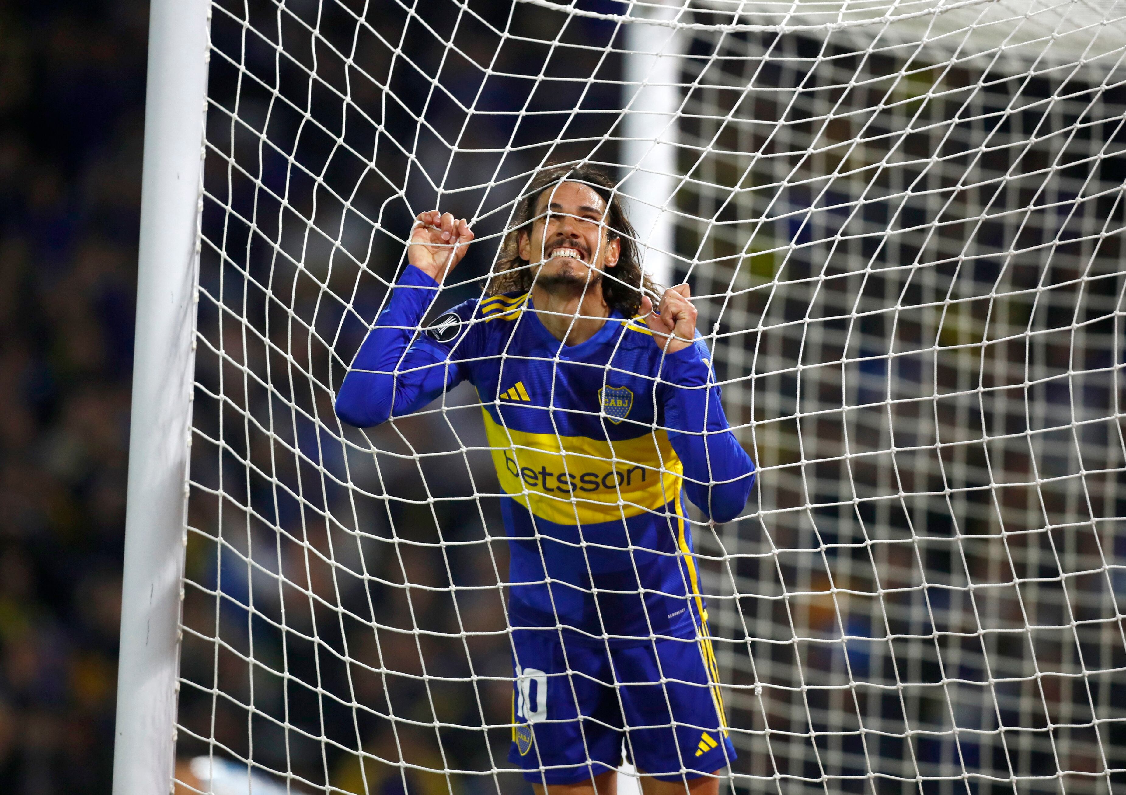 Soccer Football - Copa Libertadores - Quarter Finals - First Leg - Boca Juniors v Racing Club - Estadio La Bombonera, Buenos Aires, Argentina - August 23, 2023 Boca Juniors' Edison Cavani reacts REUTERS/Agustin Marcarian
