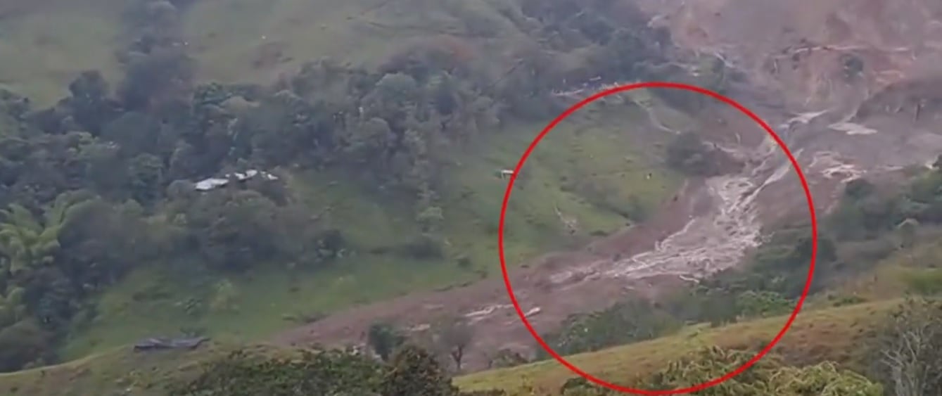 Atención: nuevo derrumbe en Rosas, Cauca; así quedó la vía Panamericana tras el reciente alud.