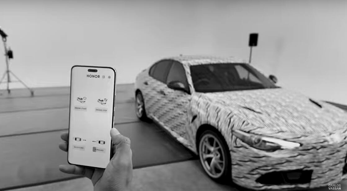 La firma Honor desarrolló la tecnología Honor Eye Car Control, la que permite conducir un vehículo con solo mover los ojos.