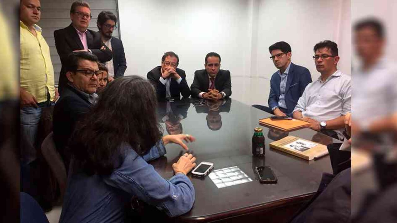 Polo Democrático se adhiere a la campaña de Gustavo Petro