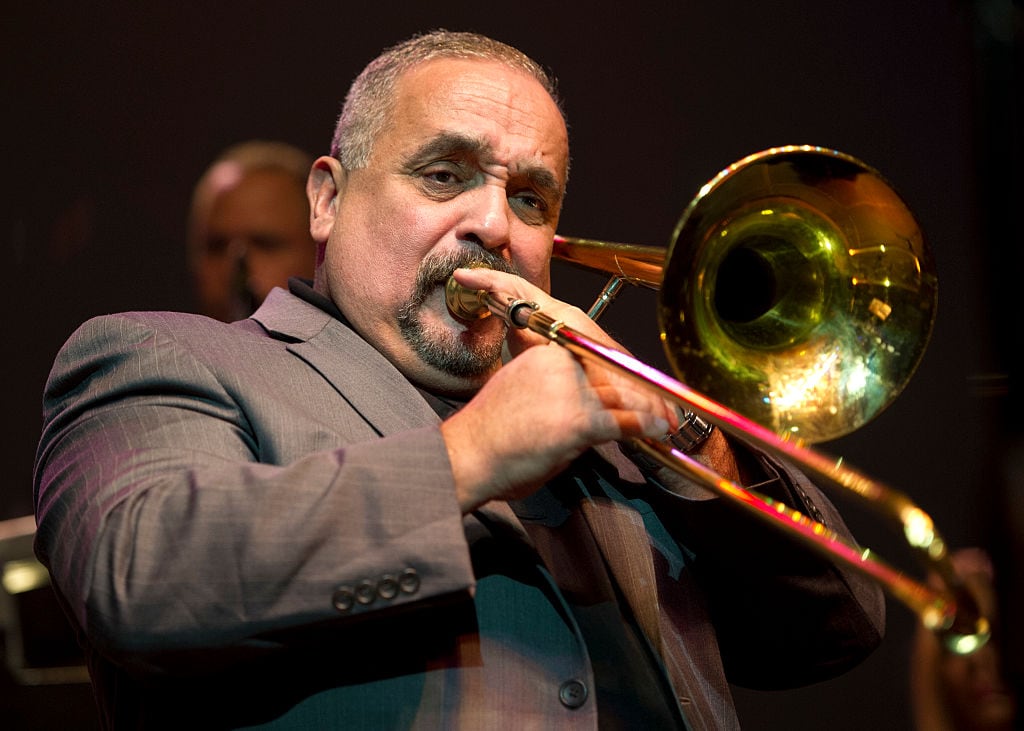 La canción que narró la historia de Simón sigue siendo recordada por su fuerza y emoción.