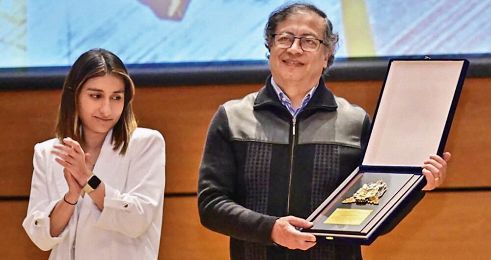     Laura Sarabia sigue siendo una de las personas más cercanas y de confianza del presidente Gustavo Petro, quien la nombró directora del DPS.