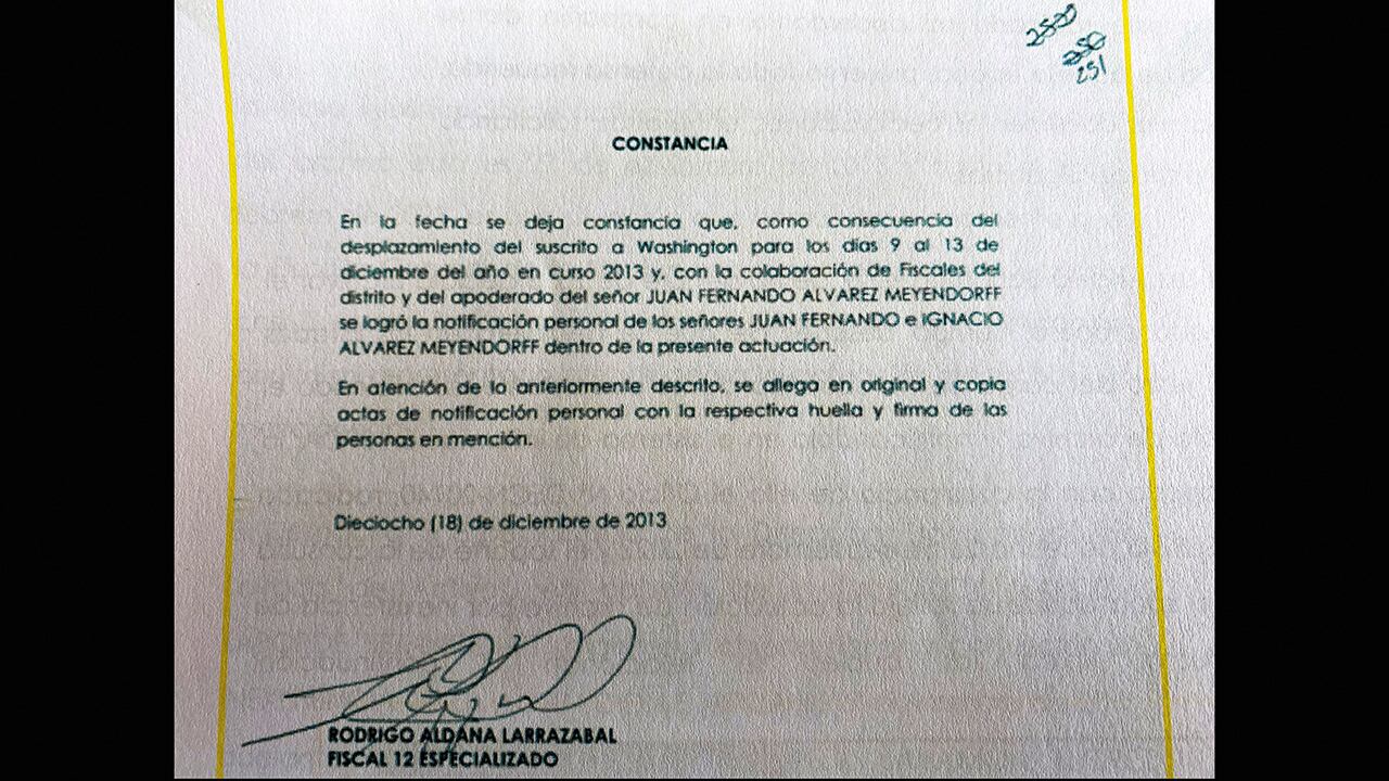 Junto con las denuncias se incluyó un informe redactado por un exagente de la DEA, que identificó a los testaferros que se quedaron con los bienes que exnarcos entregaron a la Justicia.