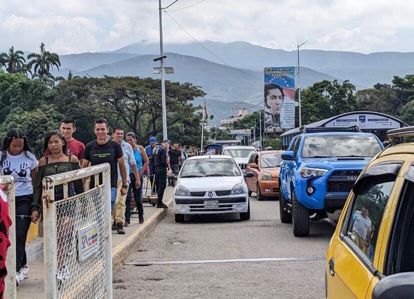 Puente Internación Simón Bolívar.