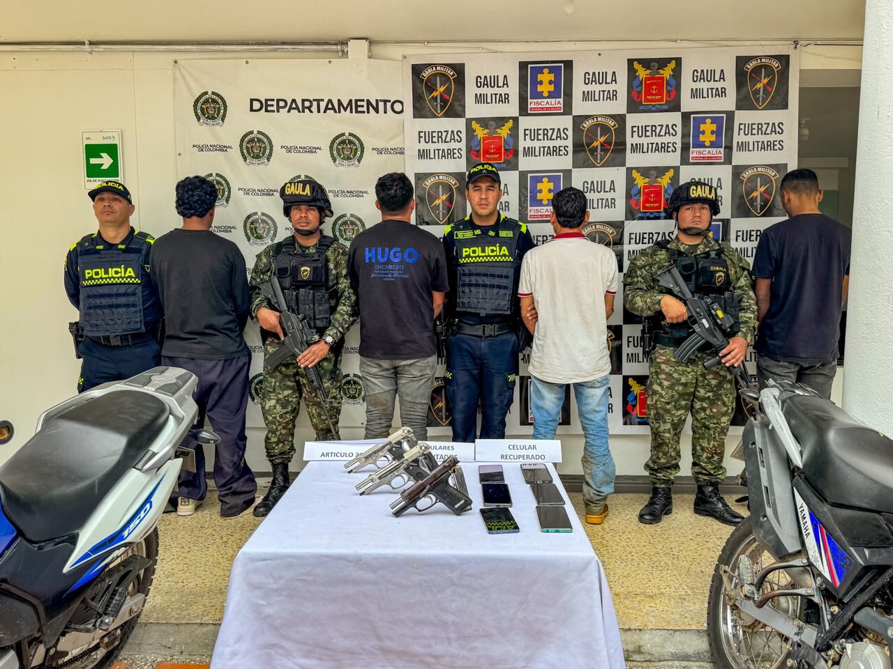 Tropas del Ejército capturaron a cuatro presuntos integrantes del Clan del Golfo en el Oriente antioqueño.