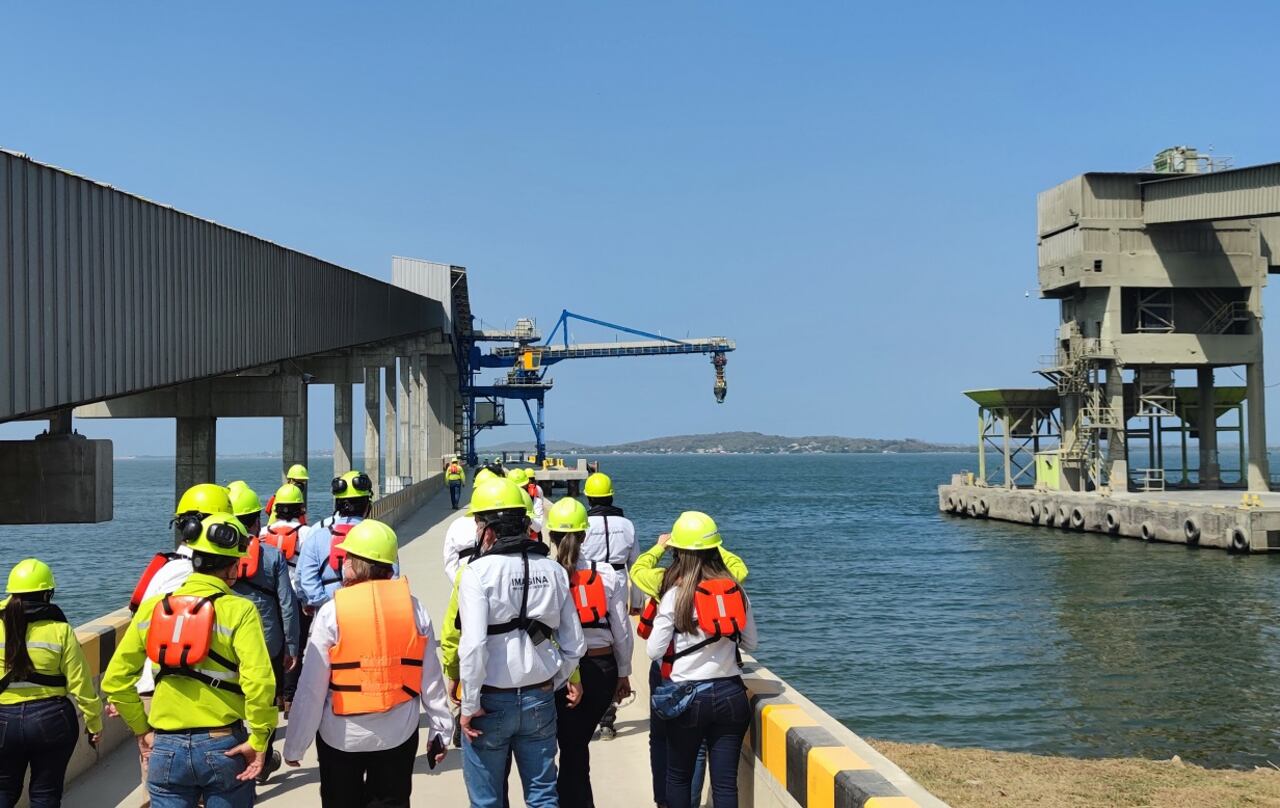 El proyecto de ampliación generó alrededor de 4.200 empleos directos e indirectos. Foto: Cementos Argos