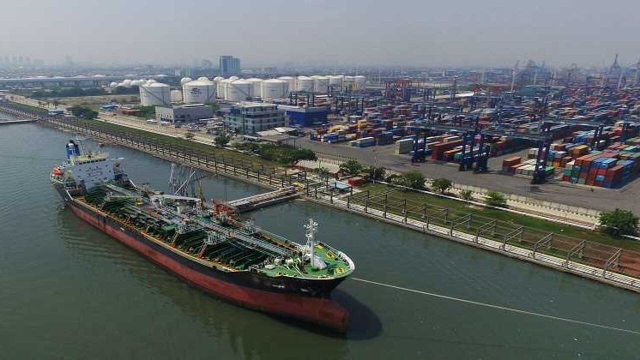 La reducción de las importaciones se debió principalmente a la reducción de las compras externas de manufacturas, siendo el único grupo que en febrero se mantuvo en terreno negativo.