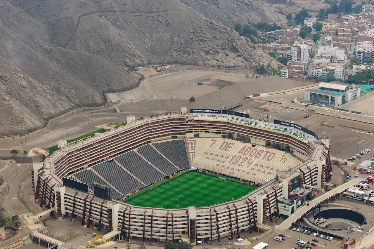 Estadio Monumental de la U de Lima, Perú.