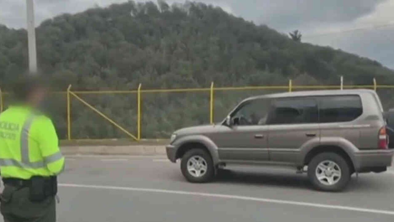 El sujeto con covid-19 que violó la cuarentena y se movilizaba de Anapoima a Bogotá.