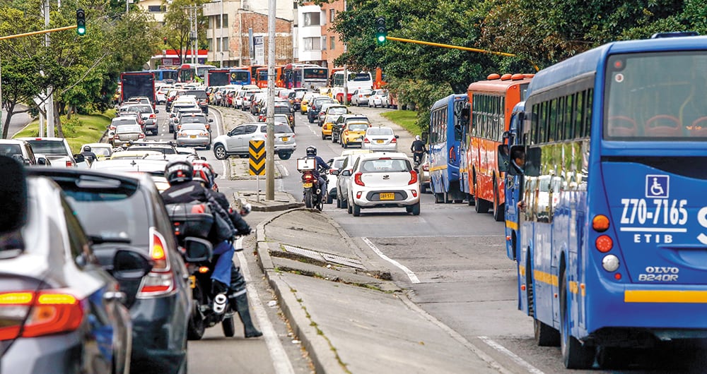 Se pide a los conductores atender las instrucciones de los agentes de tránsito que estarán presentes en las vías.