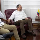 Canciller Luis Gilberto Murillo y su homólogo venezolano Yvan Gil.