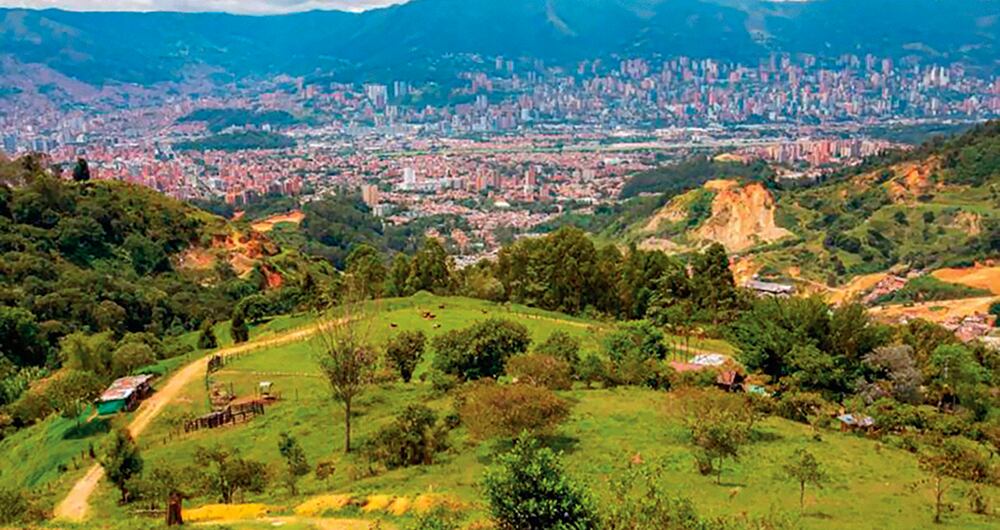 Este es el terreno de Aguas Vivas, ubicado entre el barrio El Poblado y la avenida Las Palmas de Medellín.