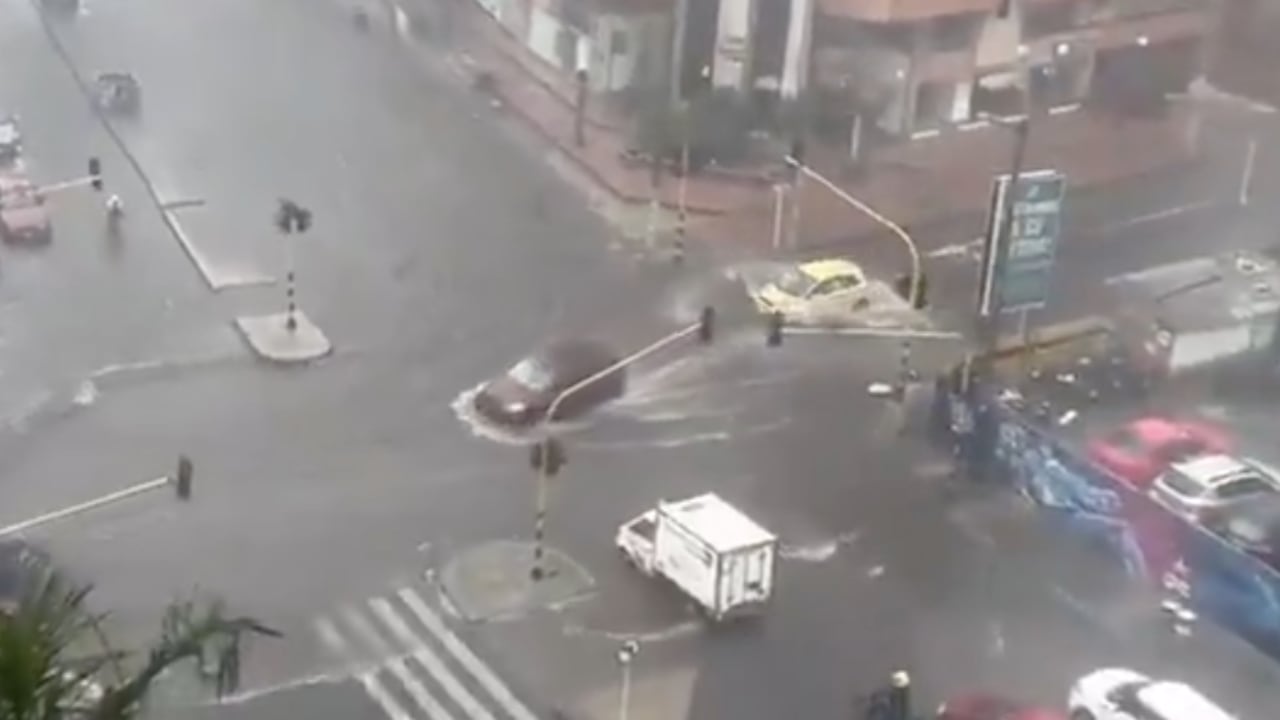 Aguacero en Bogotá el viernes 3 de enero.