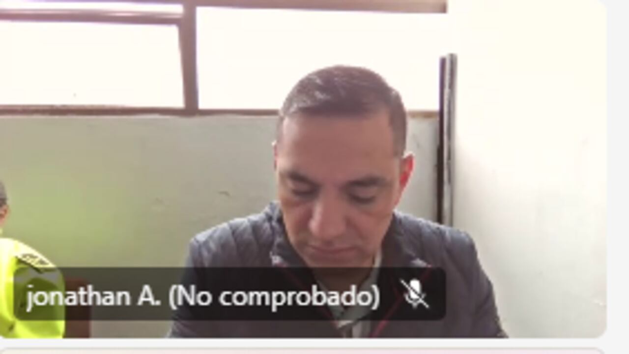 El coronel Fredy Alberto Quesada, es presentado en audiencia de legalización de captura ante la Justicia Penal Militar por parte de la Fiscalía Penal Militar.