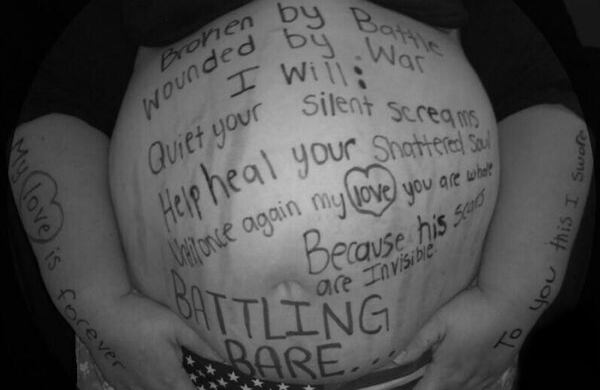 "Quebrado por la batalla.
Herido por la guerra: 
Silenciaré tus gritos ahogados.
Ayudaré a sanar tu alma destrozada,
hasta que nuevamente
mi amor estés completo".