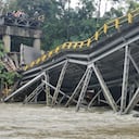 colapso puente del alambrado entre Valle y Quindío puente sobre el río La Vieja
