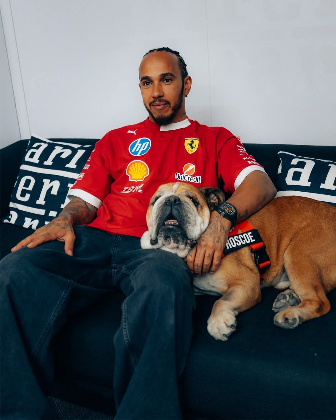 Lewis Hamilton despidió a su perro Roscoe.