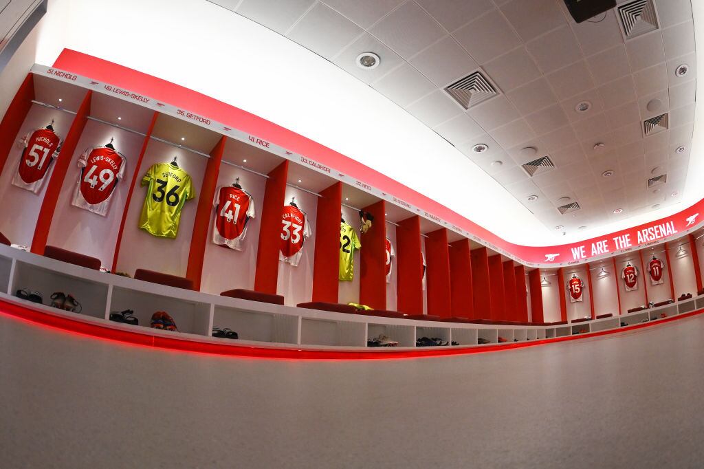 LONDON, ENGLAND - OCTOBER 27: General view inside the Arsenal dressing room prior to the Premier League match between Arsenal FC and Liverpool FC at Emirates Stadium on October 27, 2024 in London, England. (Photo by Stuart MacFarlane/Arsenal FC via Getty Images)