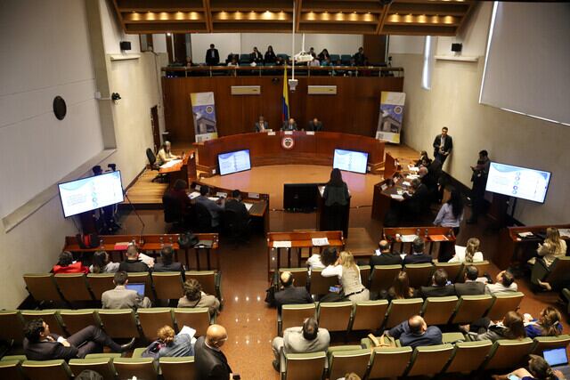 Corte Constitucional cita a MinSalud y EPS para hablar sobre el cálculo de la UPC