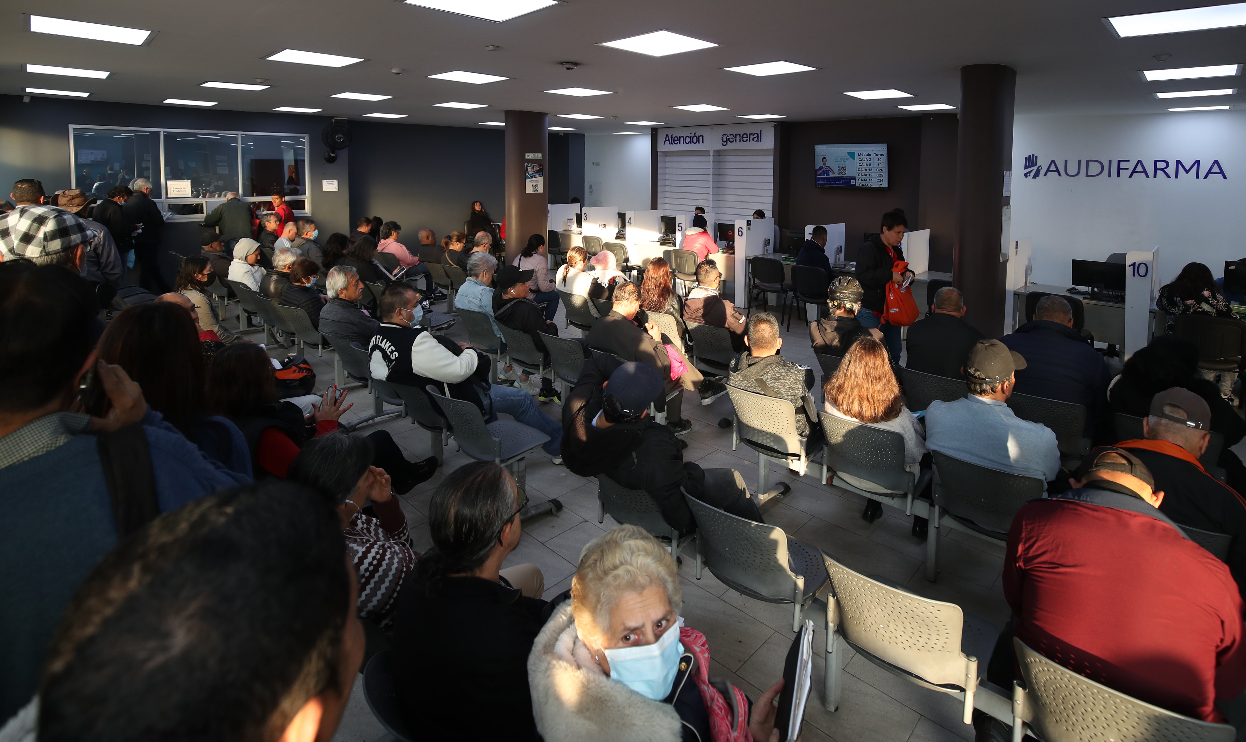 Crisis de medicamentos en Colombia, Audifarma  Nova al occidente de Bogotá uno de los mayores gestores farmacéuticos.
Bogota marzo 28 del 2025 
Foto Guillermo Torres Reina - SEMANA