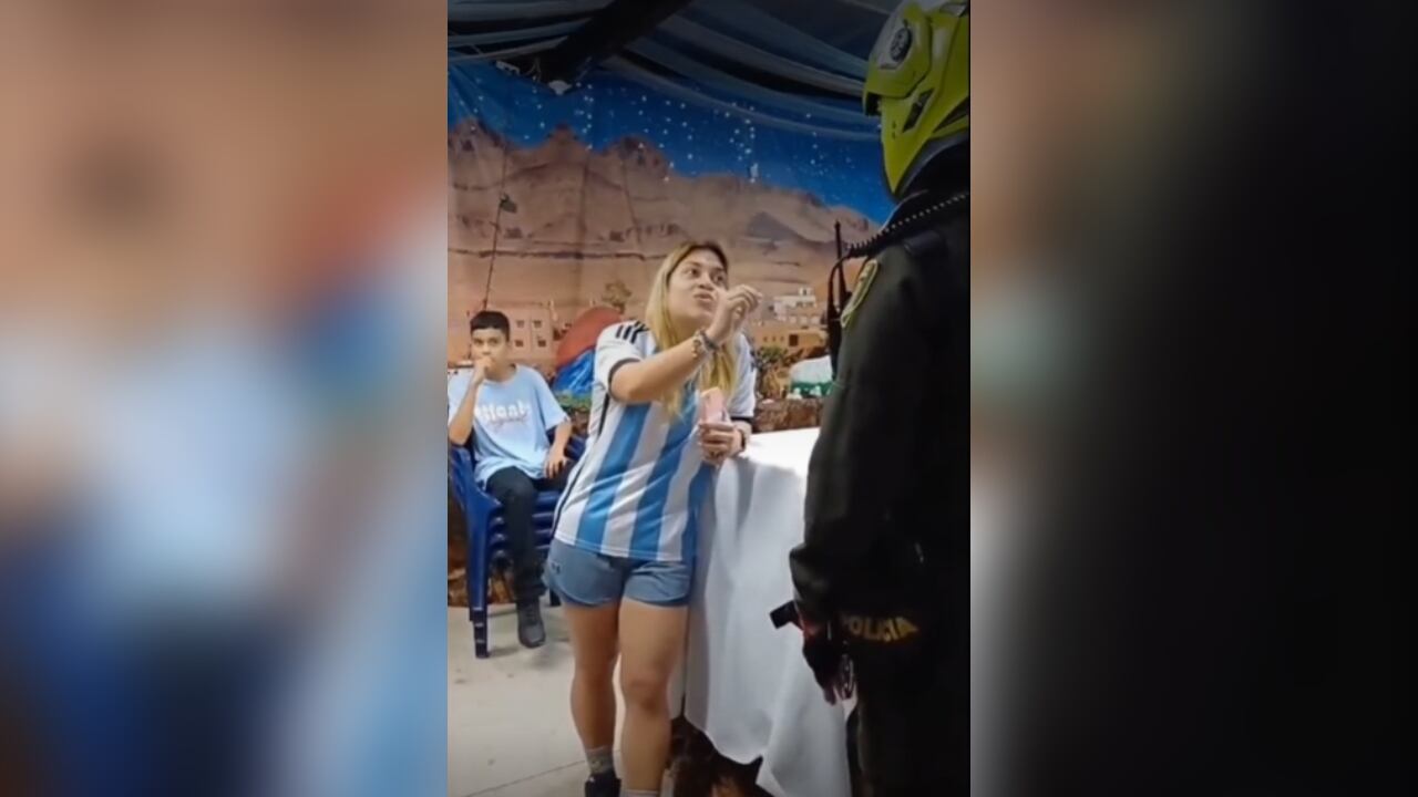 Hasta el lugar tuvo que llegar la Policía.