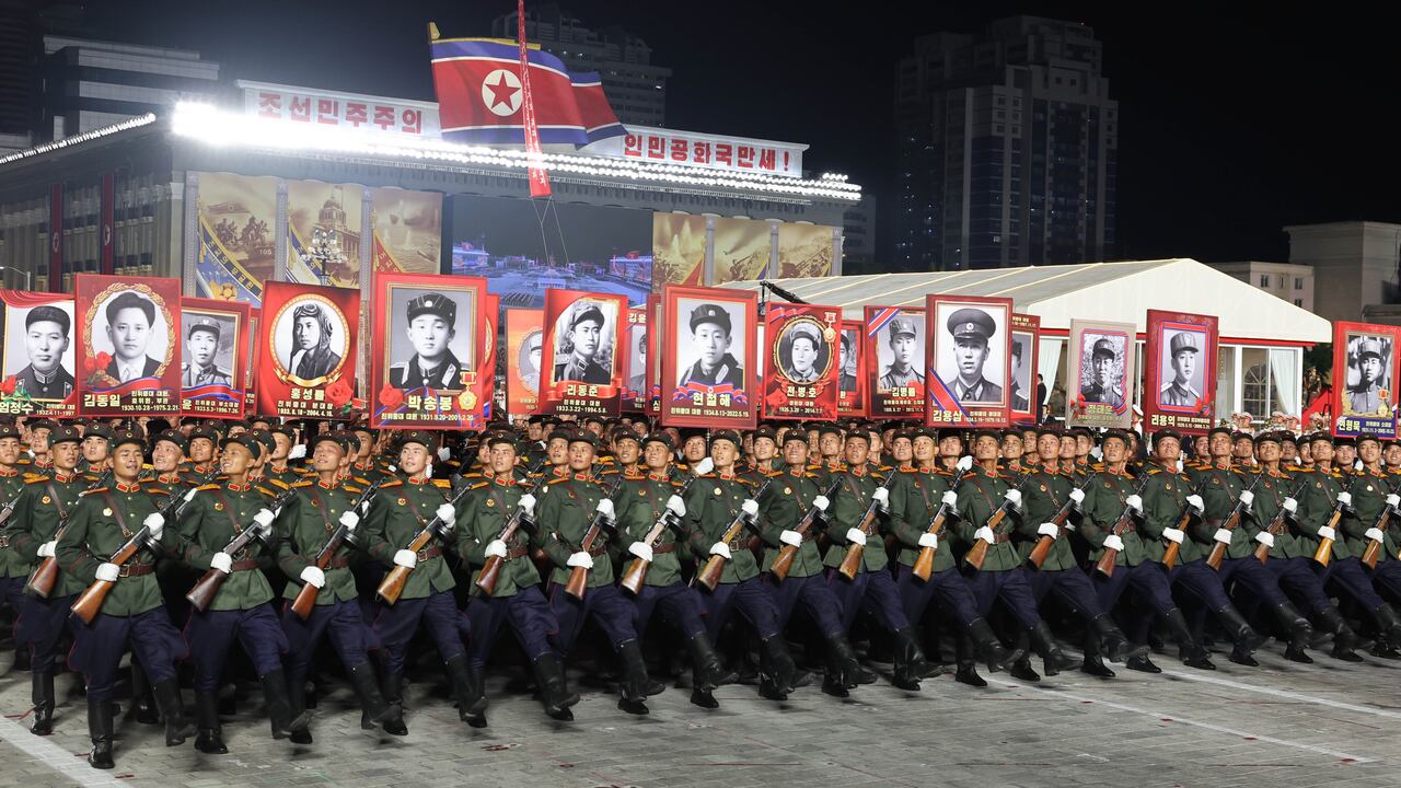 Conmemoración del 70 aniversario de la victoria de la Guerra de Liberación de la Patria.
