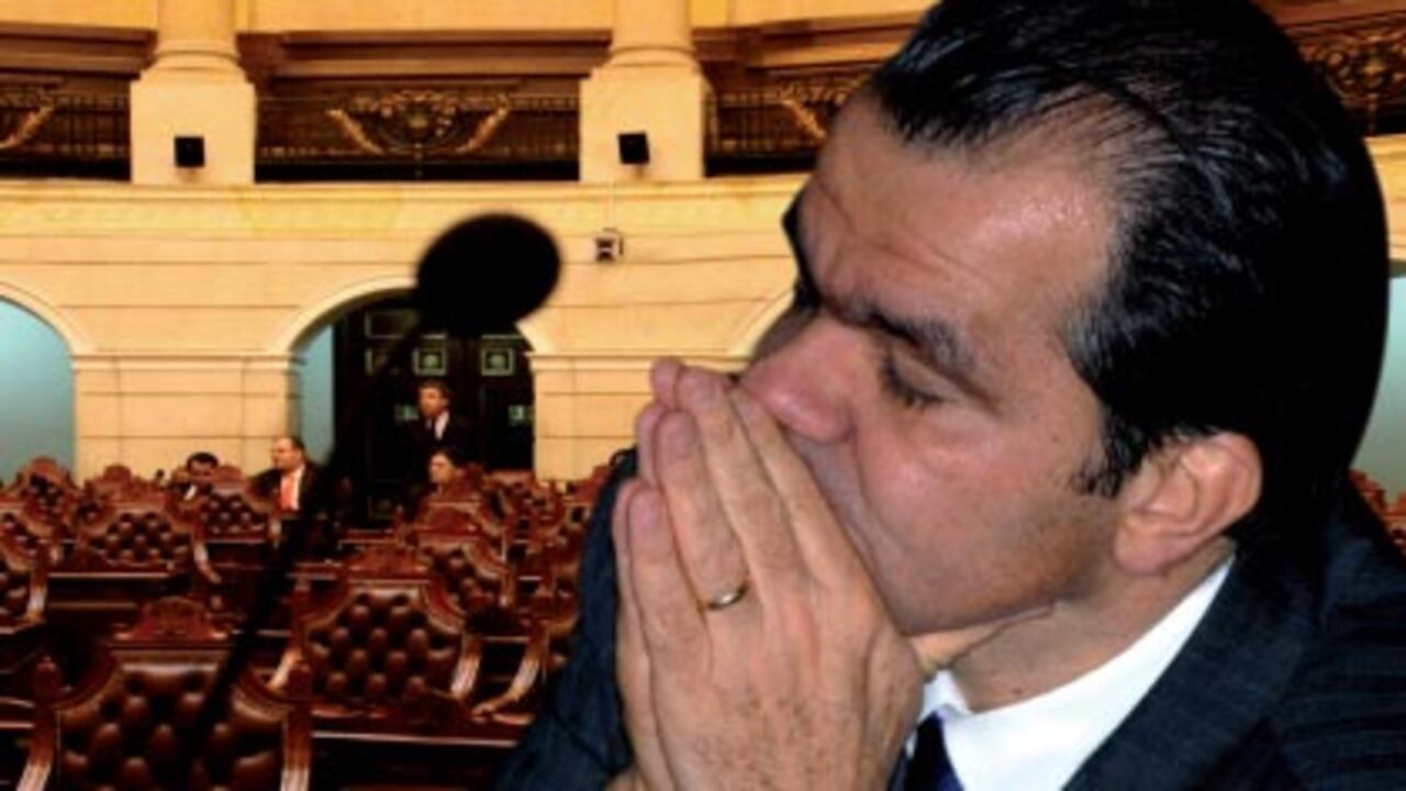 El ministro de Hacienda, Óscar Iván Zuluaga, confía en que el Congreso le aprobará el ajuste tributario propuesto