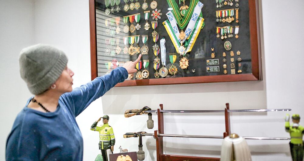   A la oficial en retiro le han hecho 15 sesiones de quimioterapias y le faltan cuatro más.