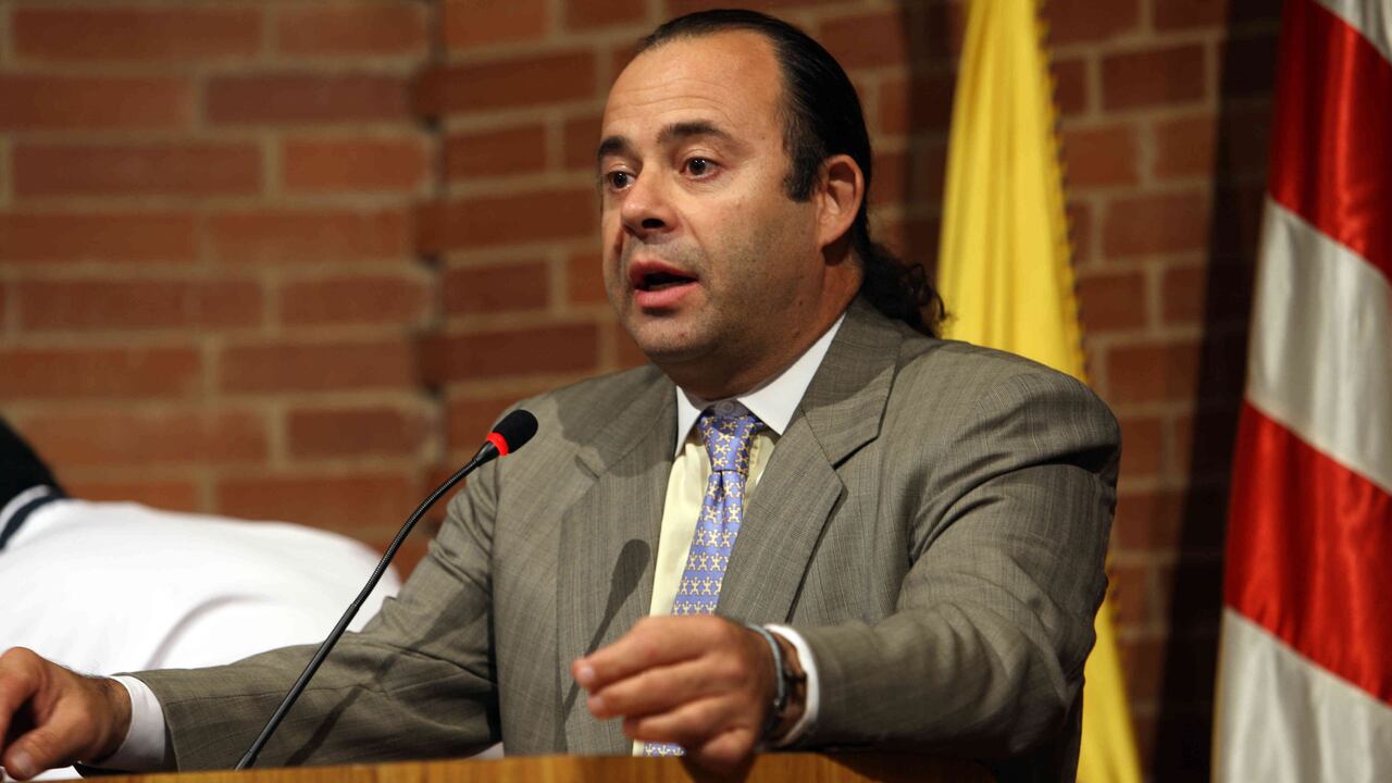 ‘Luigi’ es la persona más cercana al Persidente Iván Duque y quien, entre los 26 ministros y consejeros de Palacio, más cerca le habla al oído.