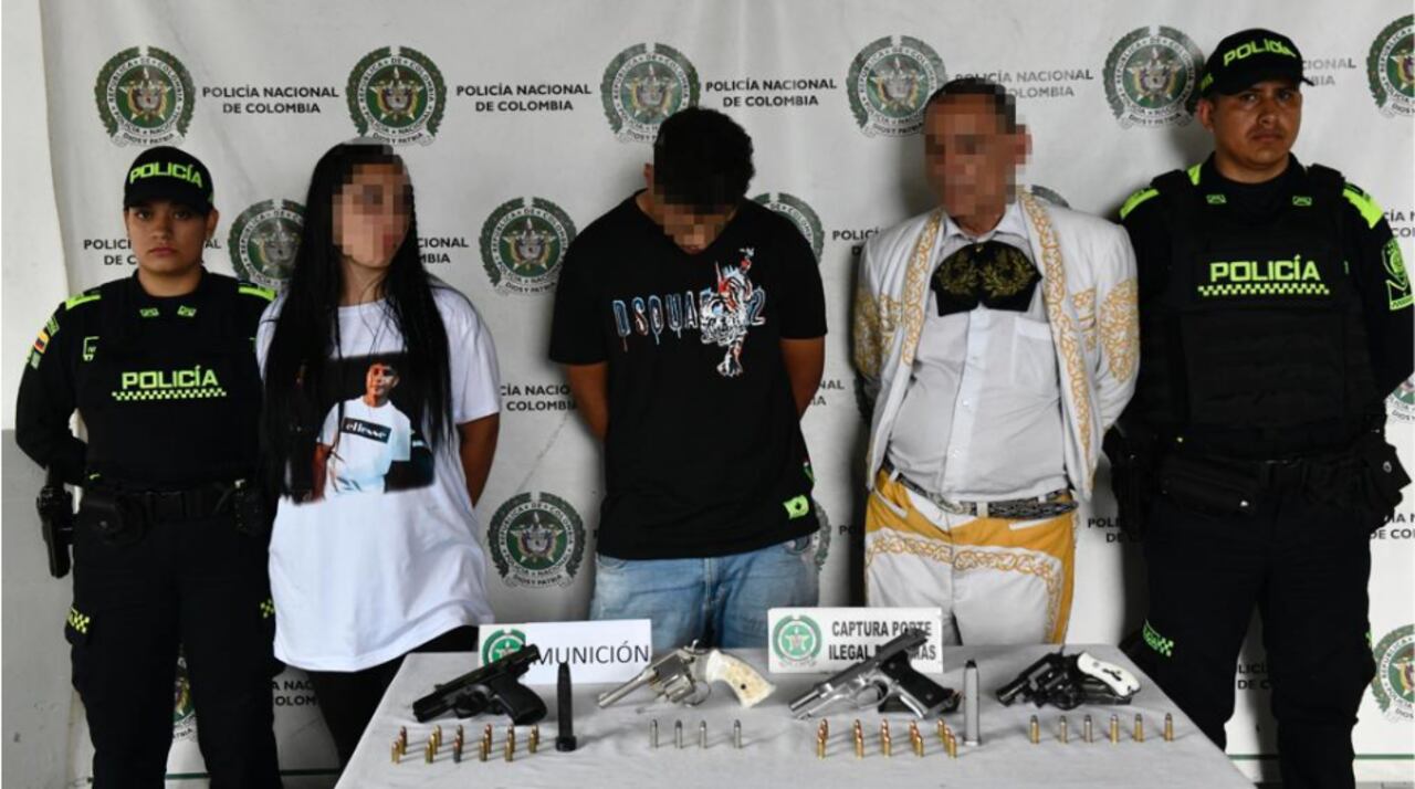 Tres capturados por portar armas de fuego en Medellín.