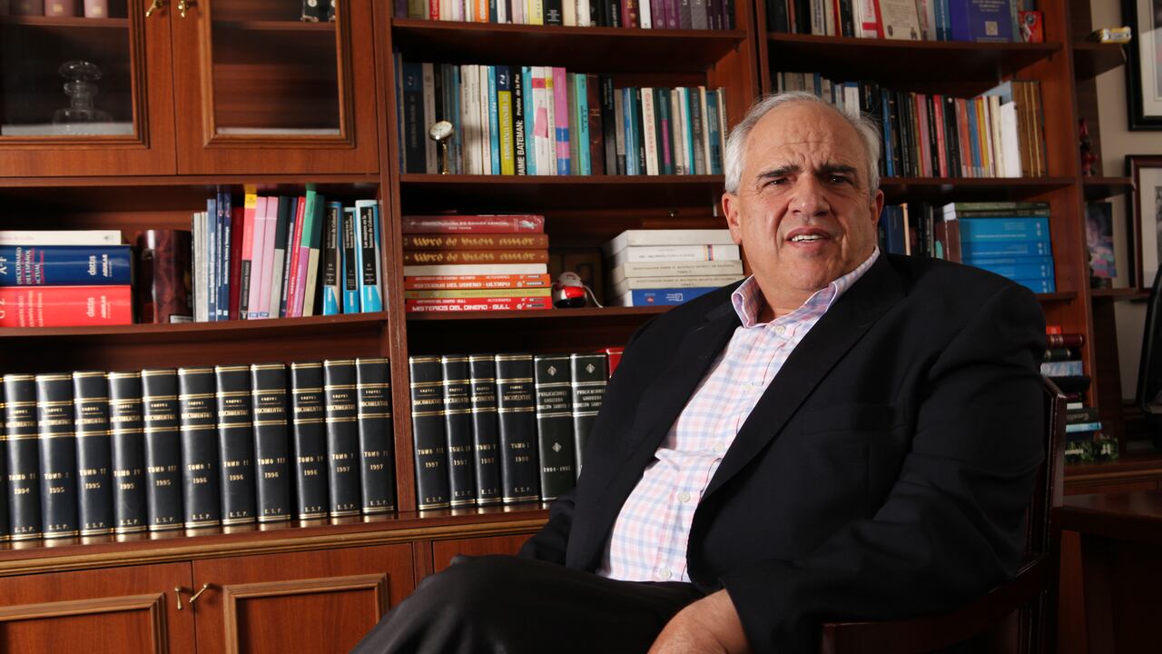 El expresidente Ernesto Samper Pizano
Foto Imagenreina Jet Set.