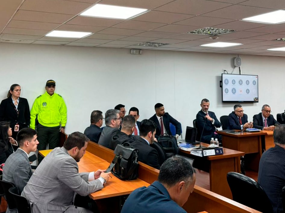 La Fiscalía imputa cinco delitos contra Olmedo López y Sneyder Pinilla, exdirectivos de la UNGRD