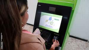 En total, la red verde de cajeros de Servibanca está presente en 791 ciudades y municipios del país.