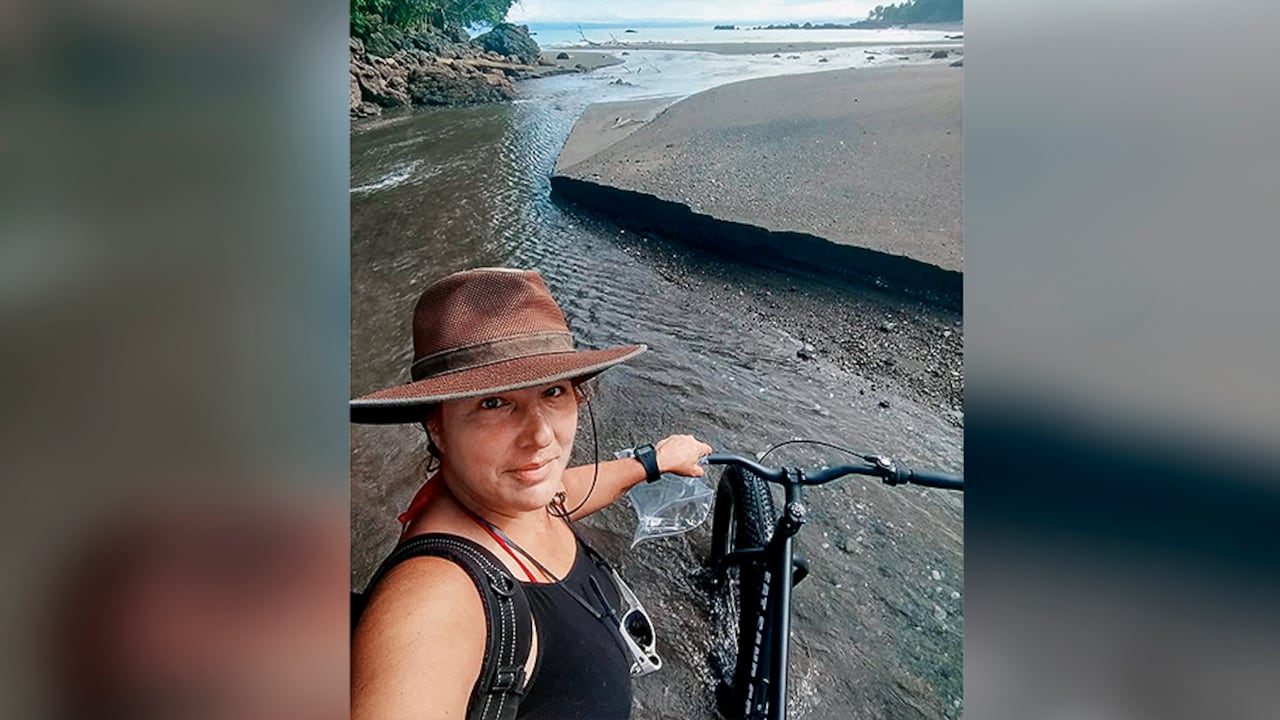 Juana Perea Plata llevaba una vida tranquila en Nuquí, donde empezaba un proyecto ecoturístico. La conocían como lideresa ambiental y social.
